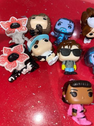 Stranger Things Mini funko kinder joy