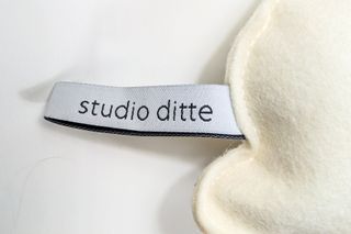 2 Cuscini Studio Ditte Scoiattolo Coniglio Feltro