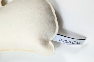 2 Cuscini Studio Ditte Scoiattolo Coniglio Feltro