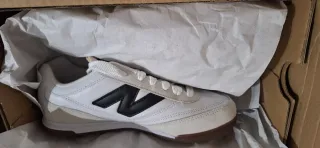 New Balance RC42 Talla 39 1/2 Beige/Blanco