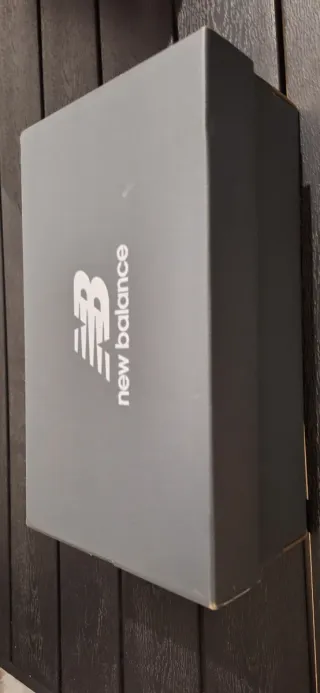 New Balance RC42 Talla 39 1/2 Beige/Blanco