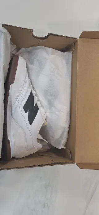 New Balance RC42 Talla 39 1/2 Beige/Blanco