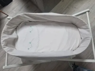 Moisés para bebé con doble colchón