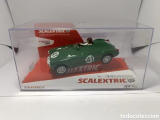 MG A 1955Coche Scalextric con chip Advance 2.0