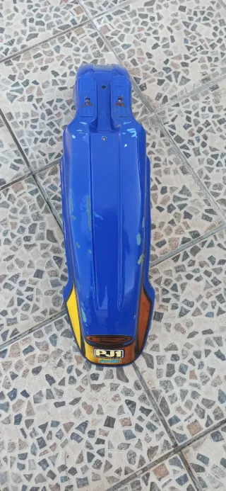 Carenados Rieju RR Azul y Amarillo