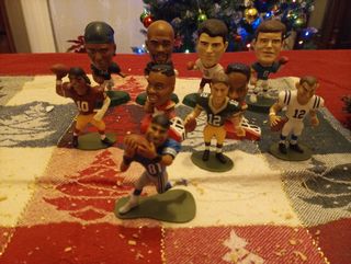 Lote 10 Figuras NFL Small Pros Cabezones