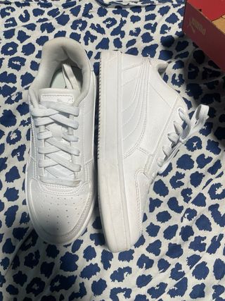Zapatillas Puma Blancas