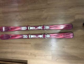 Esquís Salomon 161 cm con fijaciones