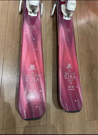 Esquís Salomon 161 cm con fijaciones