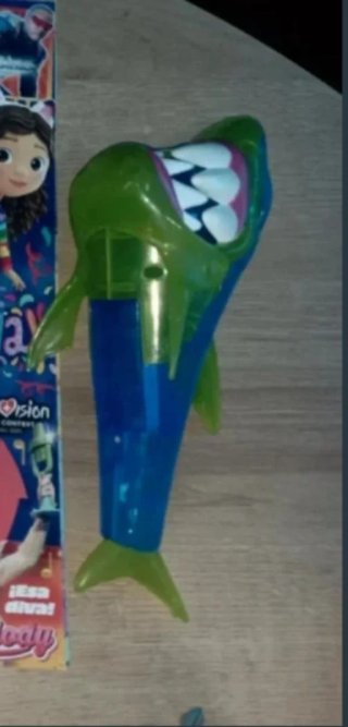 A elegir: Llaveros, muñecos, moldes, gafas espía..