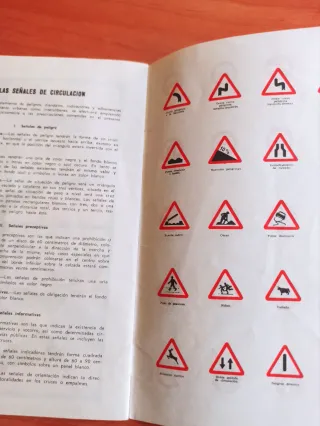 Cartilla Educación Vial vintage