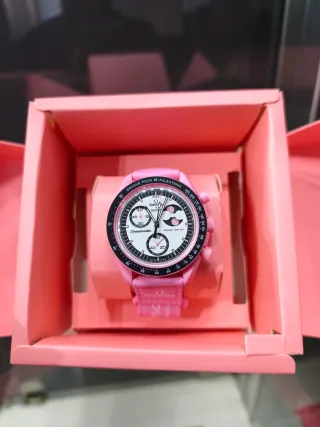 Reloj Omega x Swatch Moonswatch Rosa