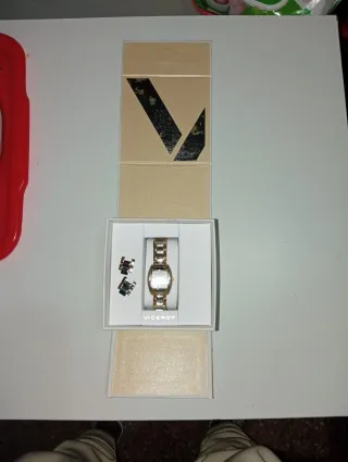Reloj Viceroy Mujer acero modelo 46932