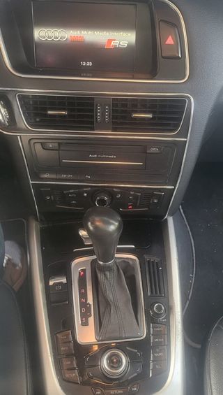 Audi Q5 2010 + Vespa gts super 125cc