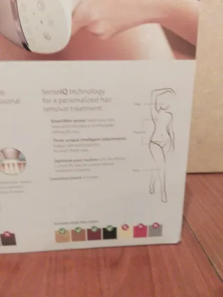 Philips Lumea IPL 9000 Depiladora Láser PRECINTADA