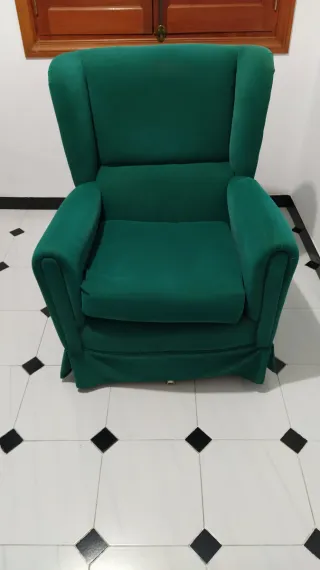 Sillón de terciopelo verde