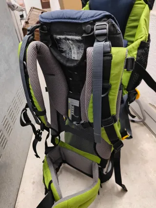 Mochila Portabebés Deuter
