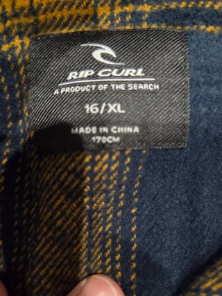 Camisa a cuadros azul y amarilla