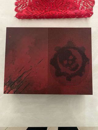Xbox One S 2TB Gears of War Rossa Edizione Limitat