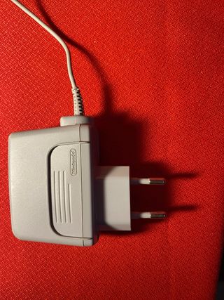 Nintendo 3DS Rosa - Como Nuevo + 1 Juego.