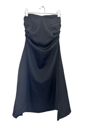 Vestido de fiesta strapless negro