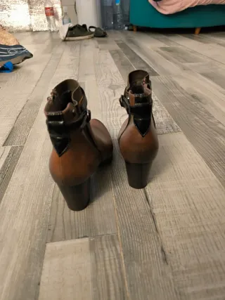 Botines de tacón ancho