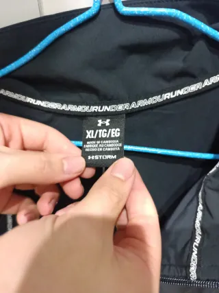 Chaleco Under Armour Negro