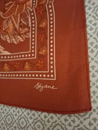 Fular/pañuelo Sézane nuevo a estrenar