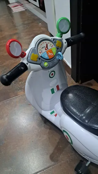 Moto infantil Chicco 12 meses
