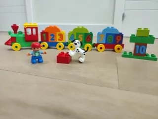 Tren LEGO Duplo numerado. 2015