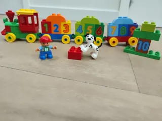 Tren LEGO Duplo numerado. 2015