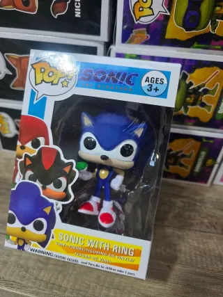 Sonic with Ring