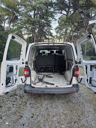 Volkswagen Transporter T5 2012