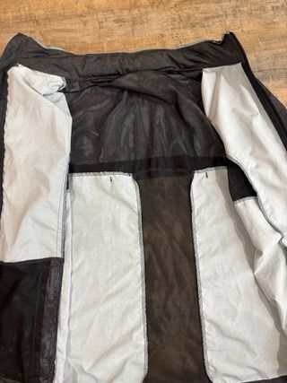 Chaqueta Cortavientos Deportiva Hombre Gris