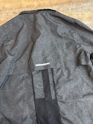 Chaqueta Cortavientos Deportiva Hombre Gris