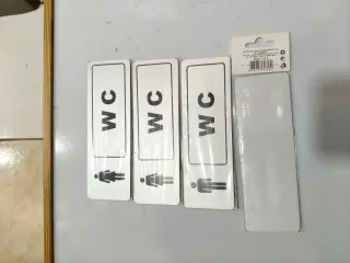 Placas WC Metal Homem Mulher Sinalização