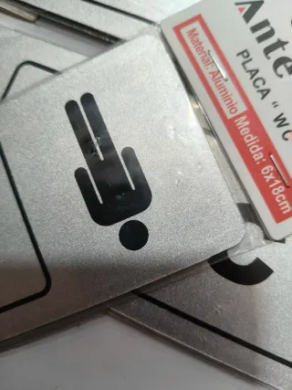 Placas WC Metal Homem Mulher Sinalização