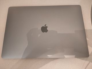 MacBook Pro 16'' 2019 i9/32/512