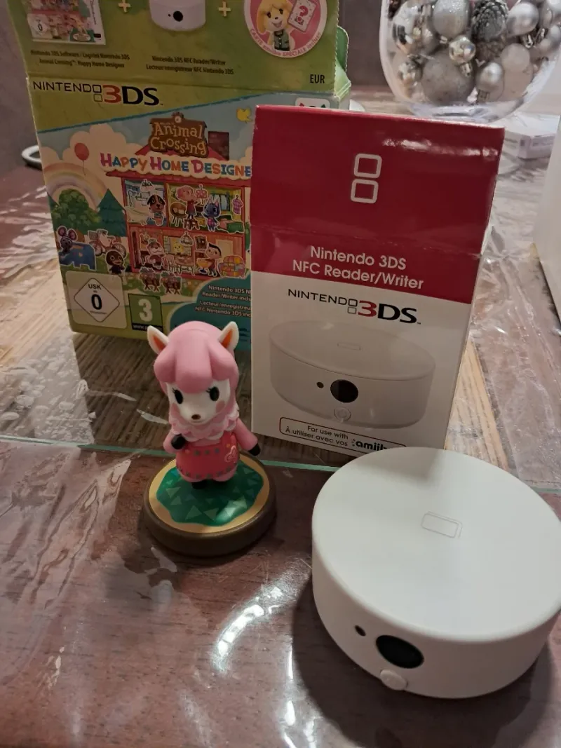 Imagen de Animal Crossing 3DS + Lector NFC
