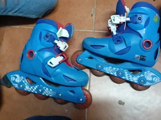 Patines infantiles talla 30-32