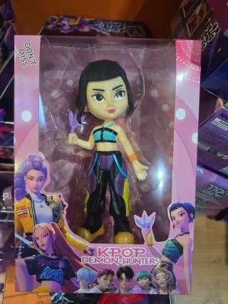 Boneca K-Pop Demon Hunters Zoey