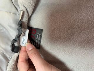 Chaqueta gris y blanca niño. Talla 14