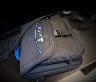 Ps4 Slim 1 Tb +2 controles+2 juegos!!