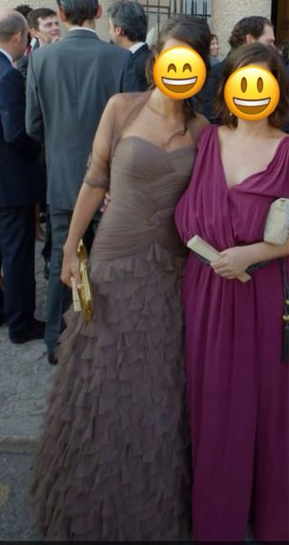 Vestido fiesta Pronovias lila con chal