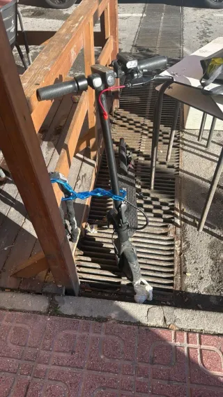 Patinete Eléctrico Negro