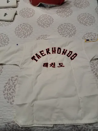 Ropa Taekwondo Niño Daedo 120cm