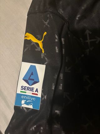 Camiseta Off-White AC Milan Edición Limitada 2025