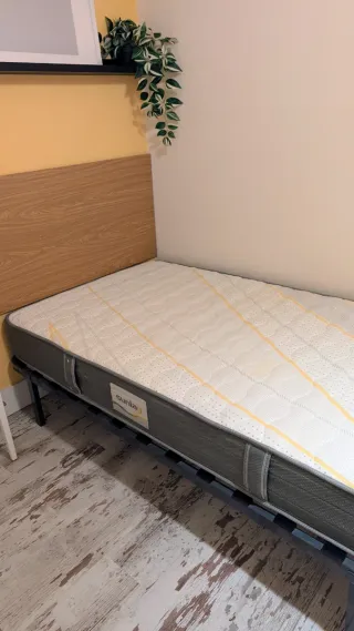 Colchón 105x190 cm en buen estado