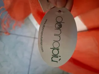 Coprispalle in lino arancione