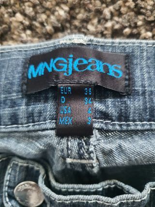 Pantalón vaquero Mango azul talla 36